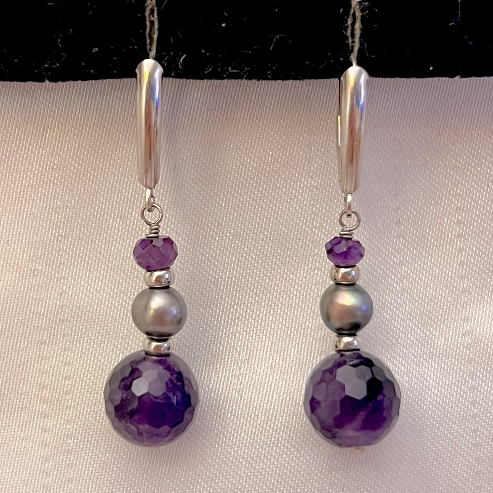 14K White Gold, Black Pearl, and Purple Gemstone Briolette Earrings